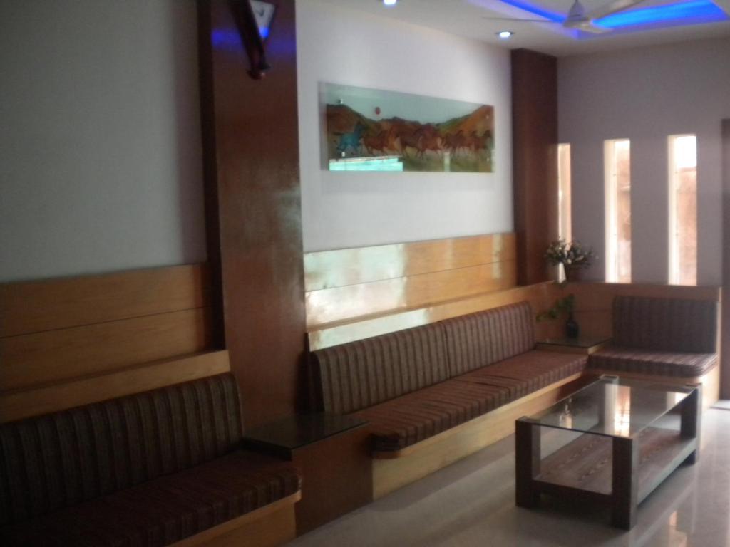 Hotel Sagar Castle Ratlam Exterior photo