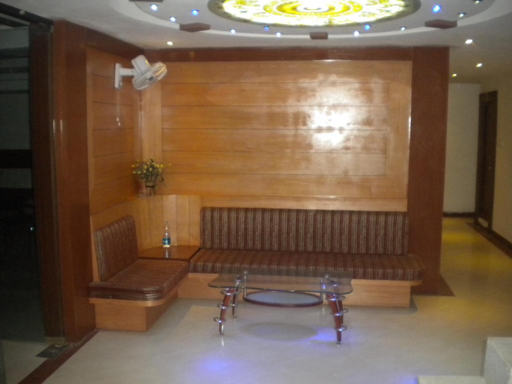 Hotel Sagar Castle Ratlam Exterior photo